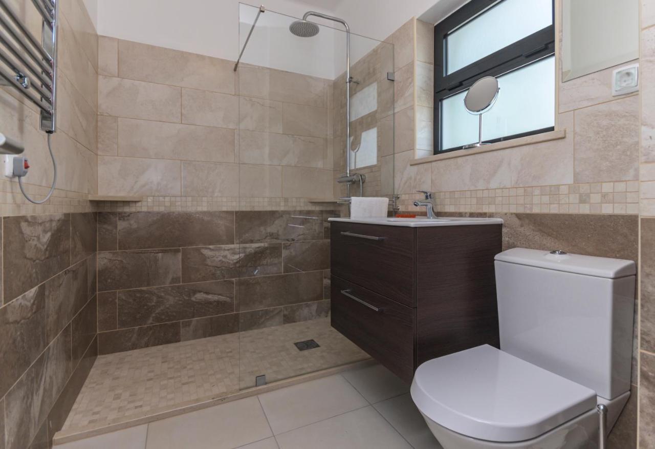 Superb Beach Townhouse At Vila Gaivota Resort Ferragudo Exterior photo